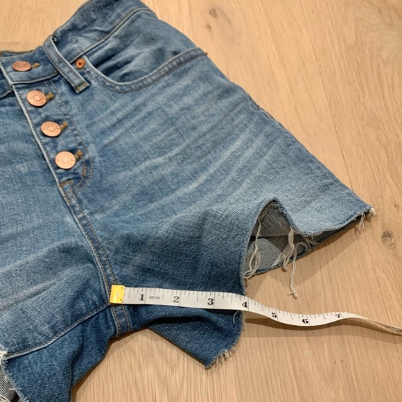 Madewell High Rise Denim Boyshorts Button Through Front Jean Shorts Blue Size 24 - Picture 15 of 16